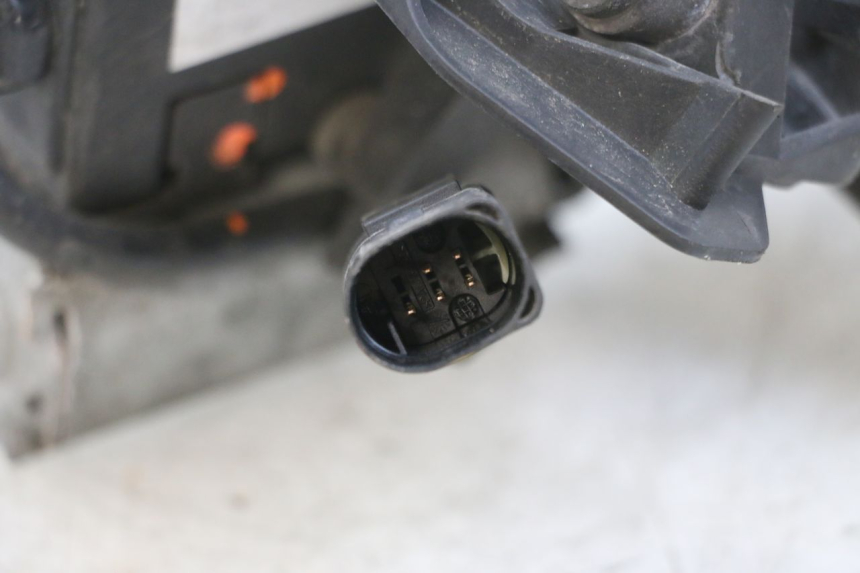 photo de SCREEN ENGINE BMW R RT ABS 1200 (2010 - 2014) - Zoom on usage condition