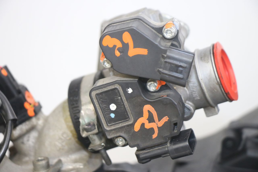 photo de ENGINE YAMAHA BW'S BWS 125 (2010 - 2013) - Detailed visual inspection