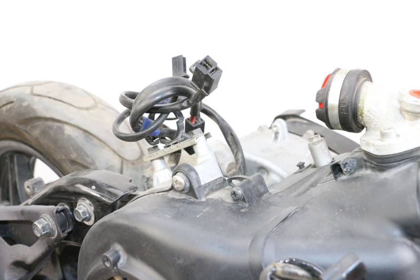 photo de ENGINE YAMAHA BW'S BWS 125 (2010 - 2013) - Component detail