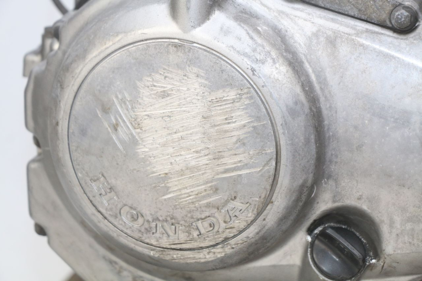 photo de ENGINE HONDA CB 500 (1997 - 2003) - Surface and material condition