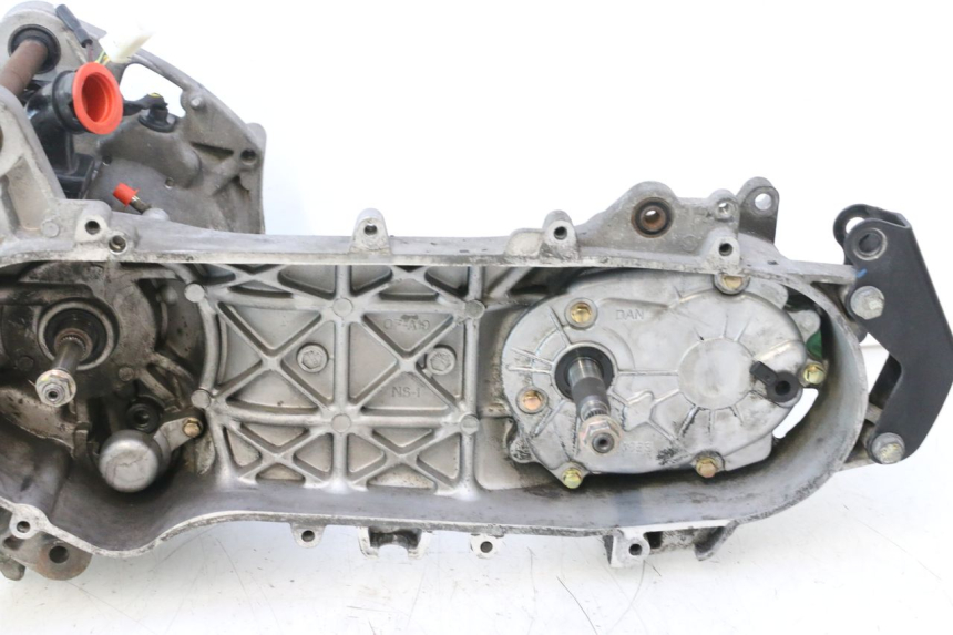 photo de ENGINE PEUGEOT CITYSTAR 2T 50 (2018 - 2021) - Additional view of the item