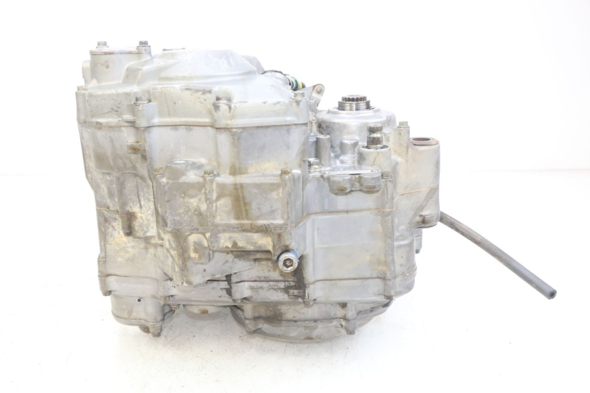 photo de ENGINE HONDA CRF CR-F 450 (2009 - 2012) - Surface and material condition