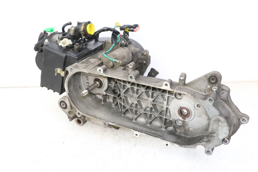 photo de ENGINE SYM CROX 4T 50 (2016 - 2023) - Surface and material condition