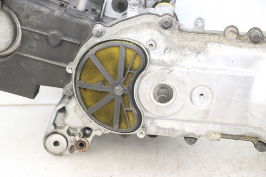 photo de ENGINE YAMAHA CYGNUS X INJECTION 125 (2007 - 2013) - Detailed visual inspection