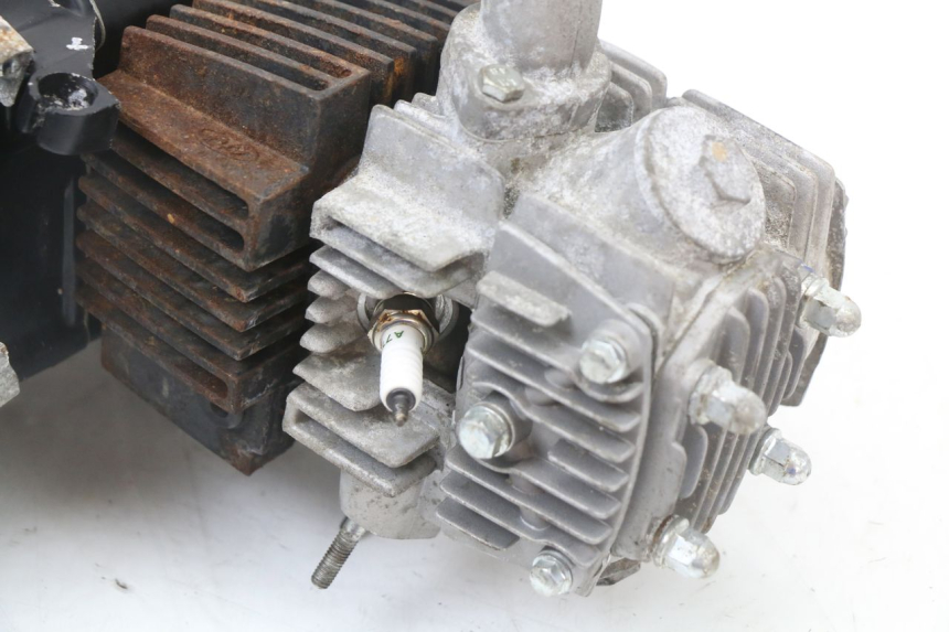 photo de ENGINE CCR DIRT BIKE 125 - Component detail