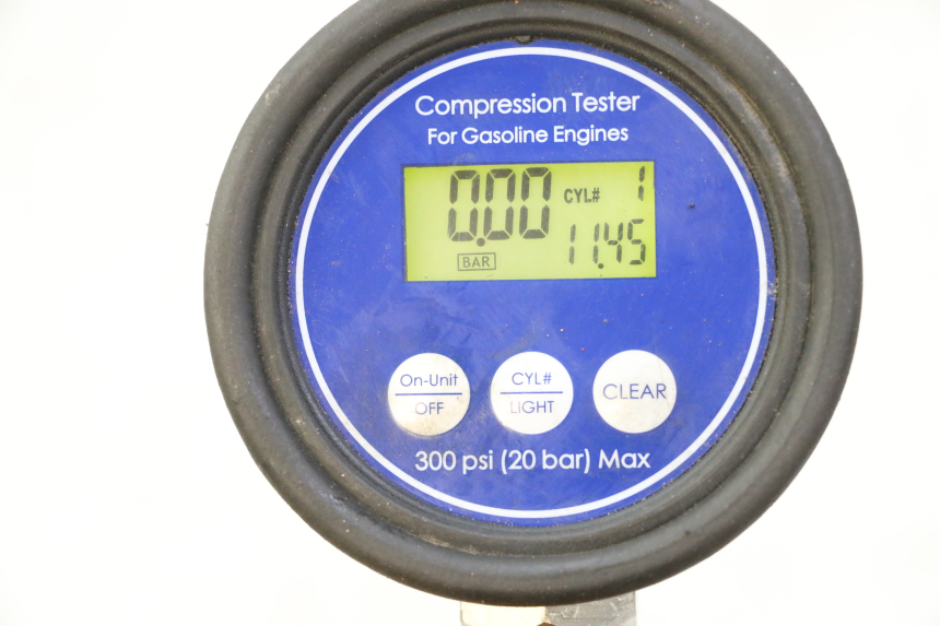 photo de ENGINE LONCIN DIRT BIKE 125 - Detailed visual inspection