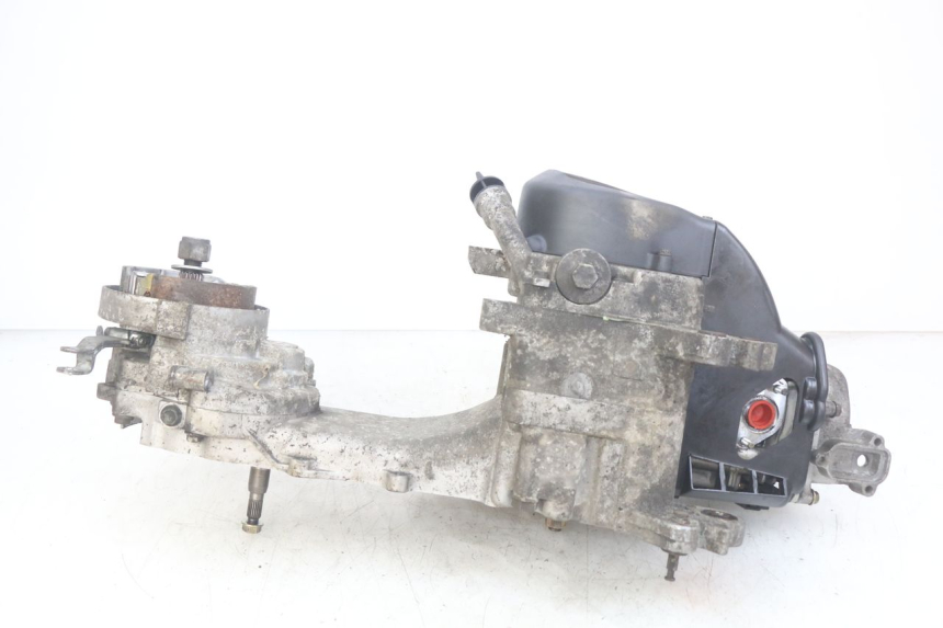 photo de ENGINE PEUGEOT DJANGO 4T 50 (2014 - 2019) - Technical close-up