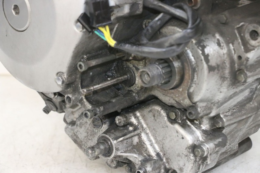 photo de ENGINE SUZUKI DL V STROM 1000 (2002 - 2007) - Fixing points details