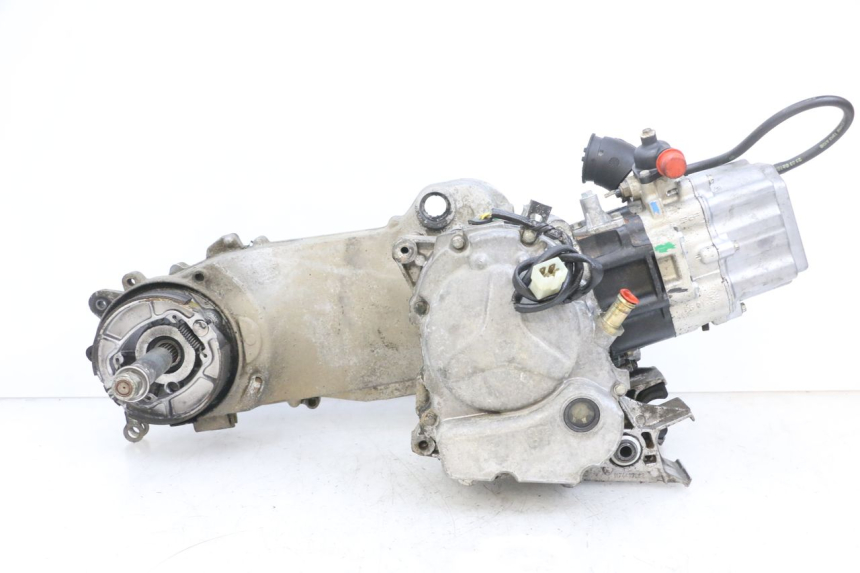 photo de ENGINE PEUGEOT ELYSEO 125 (1999 - 2004) - High-resolution close-up