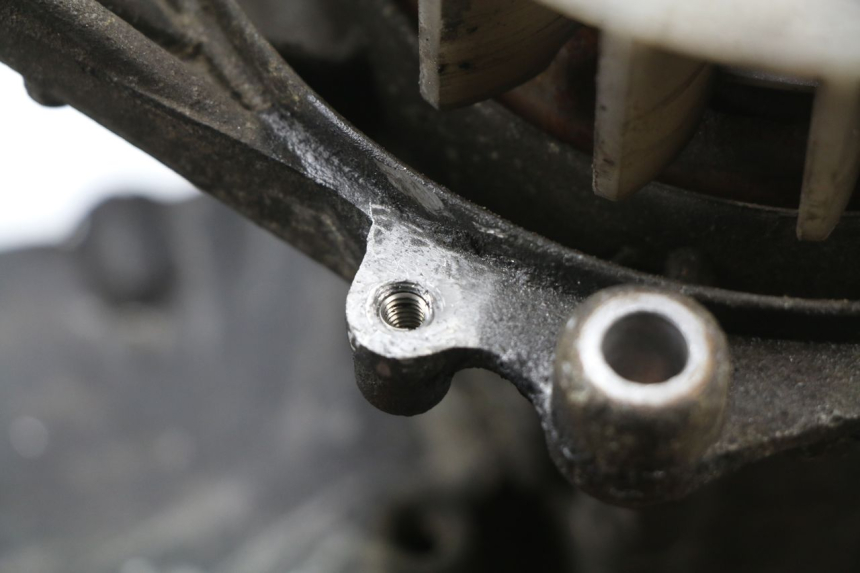 photo de ENGINE PEUGEOT ELYSEO 50 (1998 - 2001) - Surface and material condition