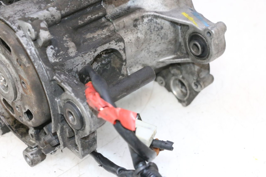 photo de ENGINE PEUGEOT ELYSTAR 50 (2002 - 2014) - Detailed visual inspection