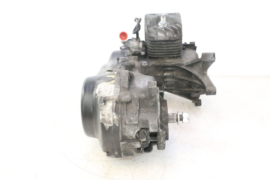photo de ENGINE PEUGEOT ELYSTAR 50 (2002 - 2014) - Surface and material condition