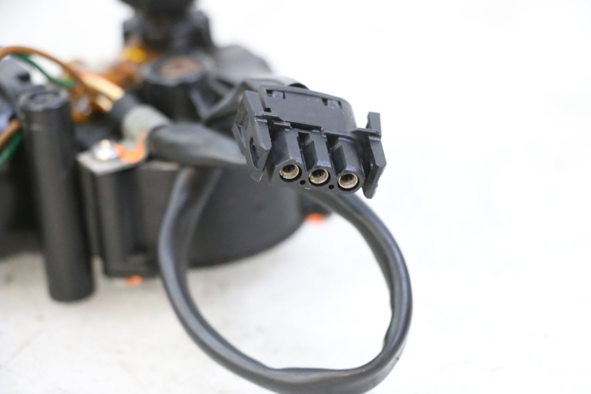 photo de WINDSCREEN WIPER MOTOR BMW C1 125 (2000 - 2003) - Product overview