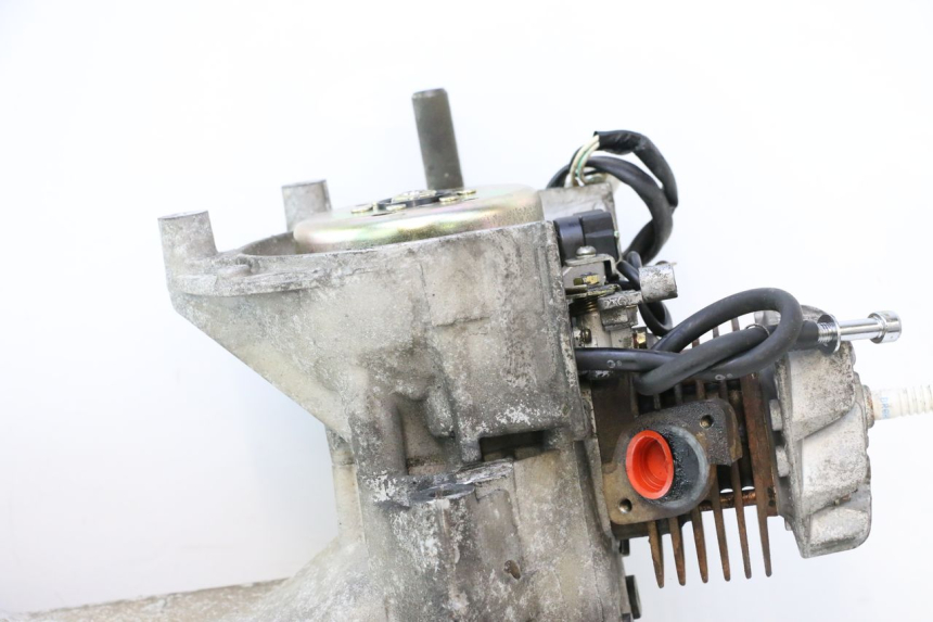 photo de ENGINE KEEWAY F-ACT NAKED 50 (2009 - 2014) - Alternative perspective