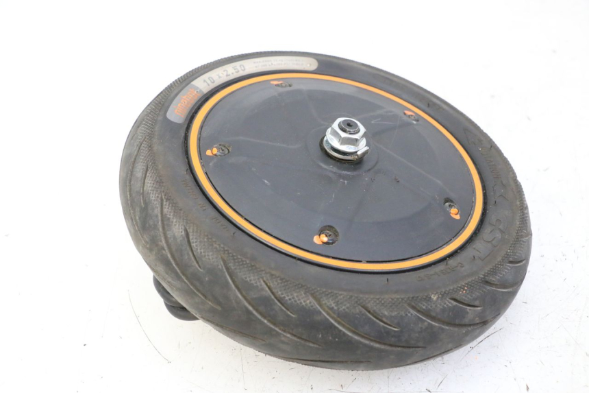 photo de ENGINE SEGWAY NINEBOT F40E 1 - Zoom on usage condition