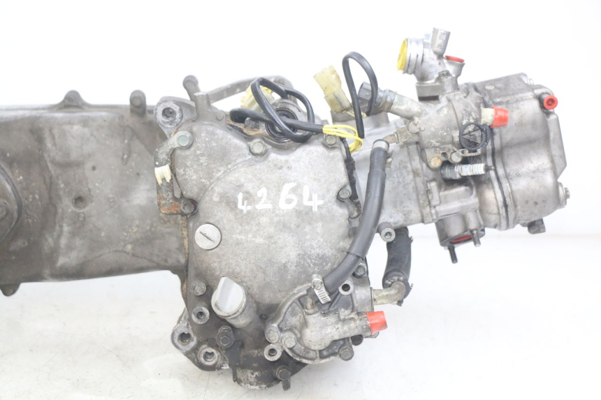 photo de ENGINE HONDA FES PANTHEON 125 (2003 - 2007) - Surface and material condition