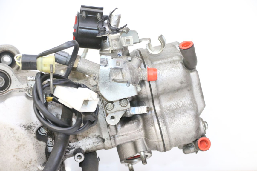 photo de ENGINE HONDA FES S-WING SWING ABS 125 (2007 - 2015) - Supplementary product photo
