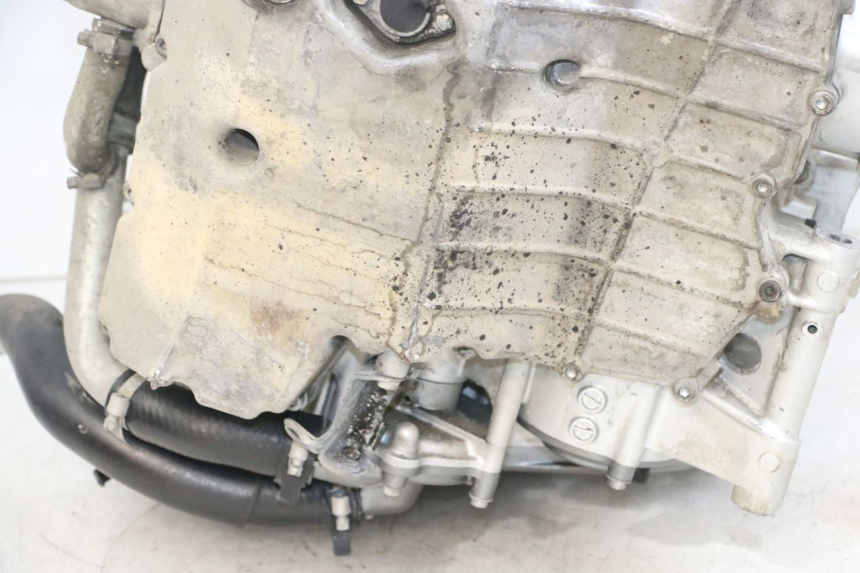 photo de ENGINE YAMAHA FJR ABS 1300 (2006 - 2012) - Alternative perspective