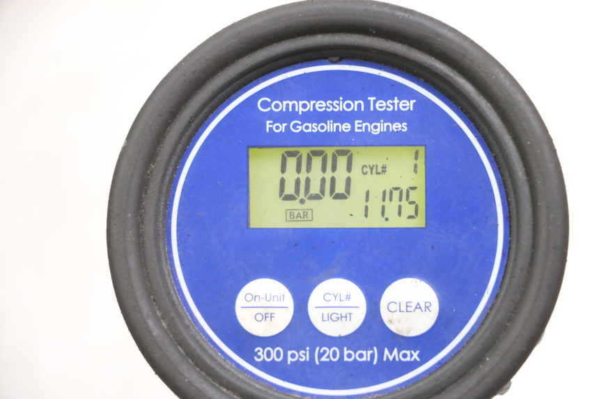 photo de ENGINE HONDA FJS SILVERWING SILVER WING 600 (2001 - 2010) - Focus on structure