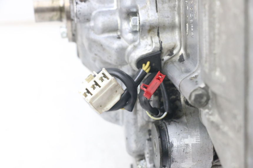 photo de ENGINE HONDA FJS SILVERWING SILVER WING 600 (2001 - 2010) - Alternative perspective