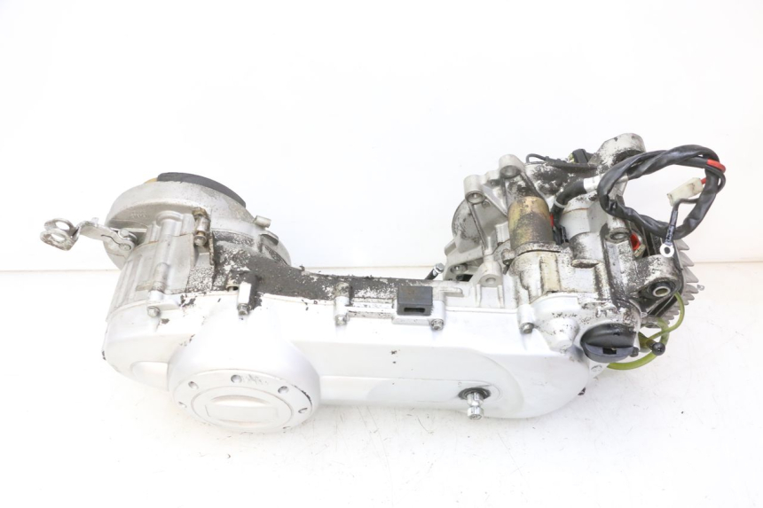 photo de ENGINE PIAGGIO FLY 2T 50 (2004 - 2017) - Alternative perspective