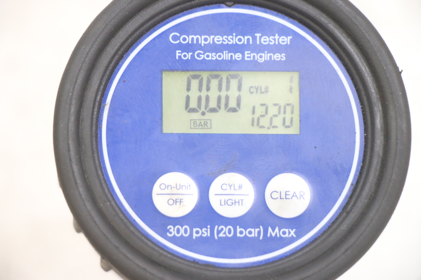 photo de ENGINE PIAGGIO FLY 125 (2005 - 2012) - Detailed visual inspection