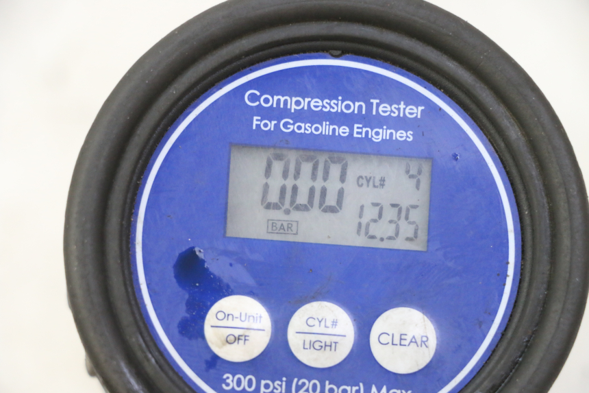 photo de ENGINE YAMAHA FZ6 N FAZER 600 (2004 - 2006) - Component zoom