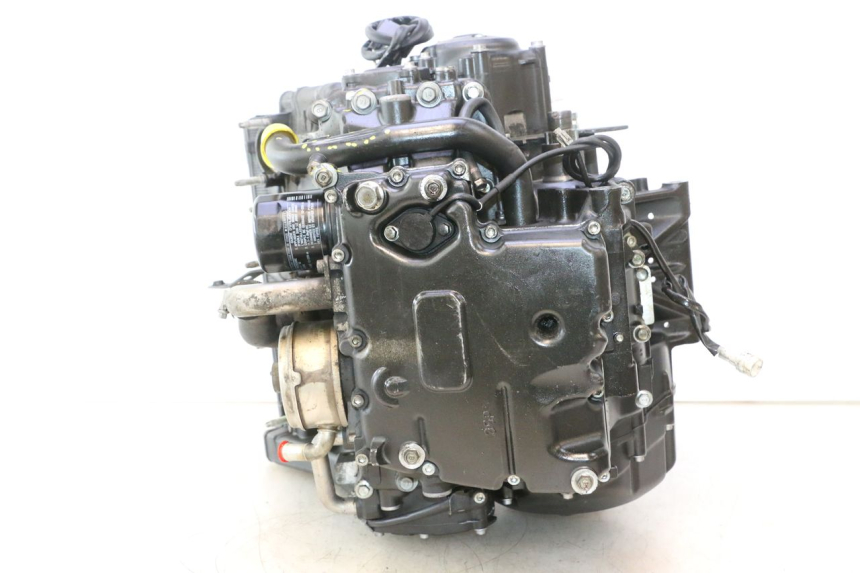 photo de ENGINE YAMAHA FZ8 800 (2010 - 2016) - Fixing points details
