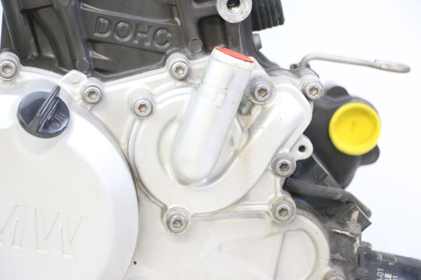 photo de ENGINE BMW G310 R 310 (2016 - 2020) - Alternative angle