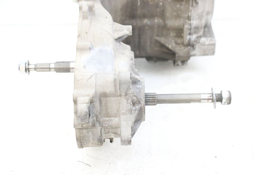 photo de ENGINE PEUGEOT GEOPOLIS RS 125 (2007 - 2009) - Fixing points details