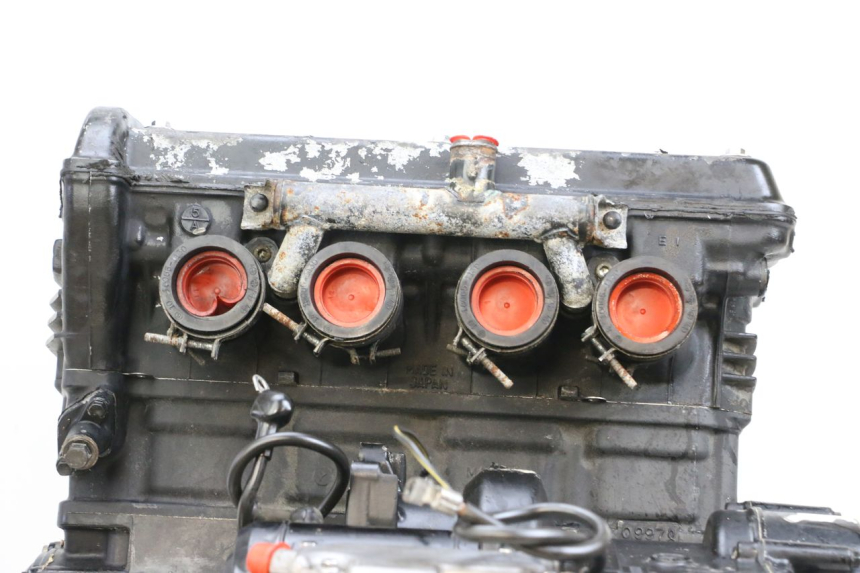 photo de ENGINE KAWASAKI GPZ RX 1000 (1986 - 1988) - Surface and material condition