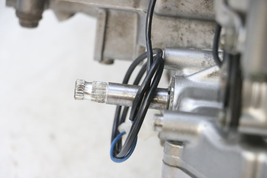 photo de ENGINE SUZUKI GSF N BANDIT 600 (1996 - 1999) - High-resolution close-up