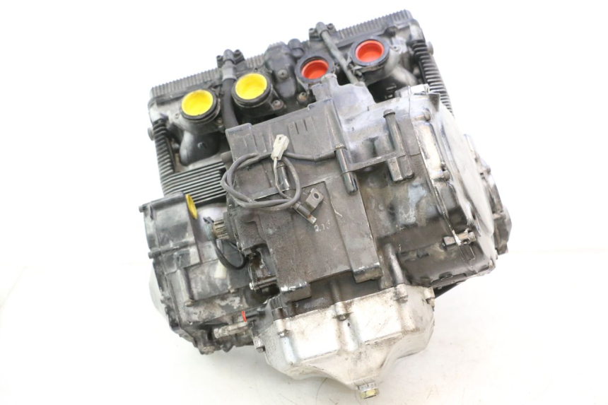 photo de ENGINE SUZUKI GSX F GSXF 750 (1988 - 1998) - Spare part profile view