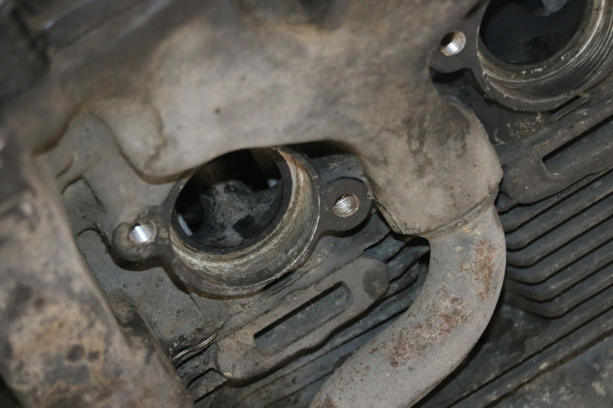 photo de ENGINE SUZUKI GSX F GSXF 750 (1988 - 1998) - Technical close-up