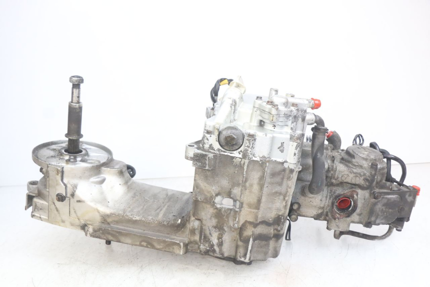 photo de ENGINE SYM GTS EFI 125 (2012 - 2016) - Alternative perspective