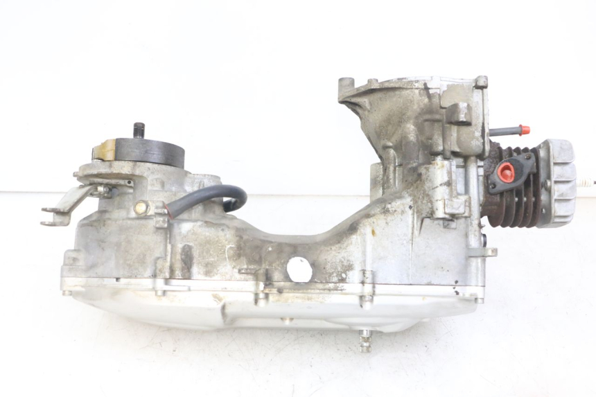 photo de ENGINE YAMAHA JOG R 50 (2004 - 2014) - Surface and material condition
