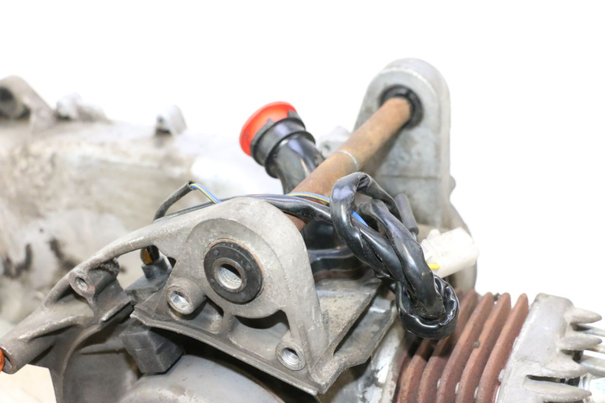 photo de ENGINE PEUGEOT KISBEE 2T 50 (2010 - 2017) - Component detail