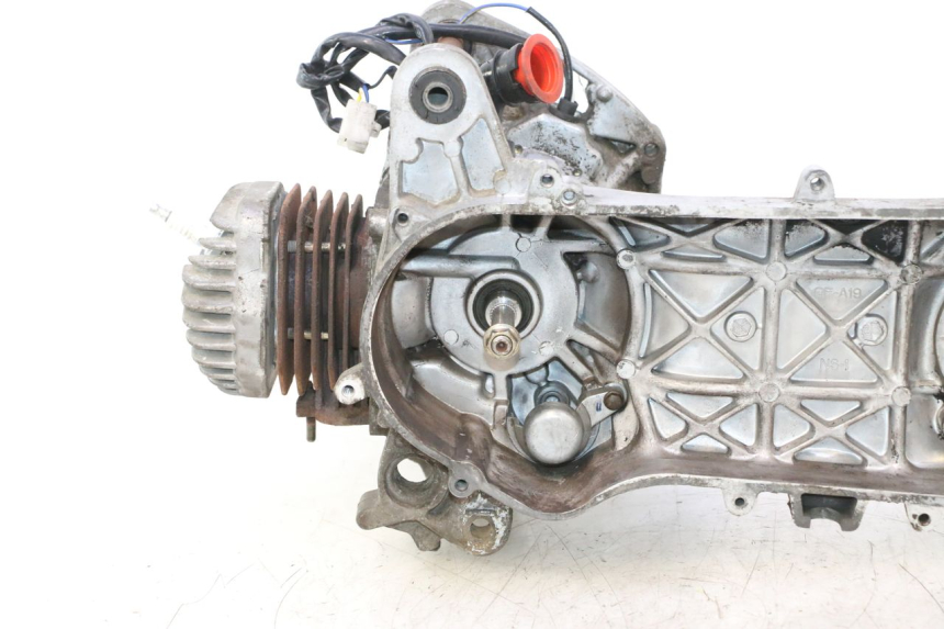 photo de ENGINE PEUGEOT KISBEE 2T 50 (2010 - 2017) - Zoom on usage condition