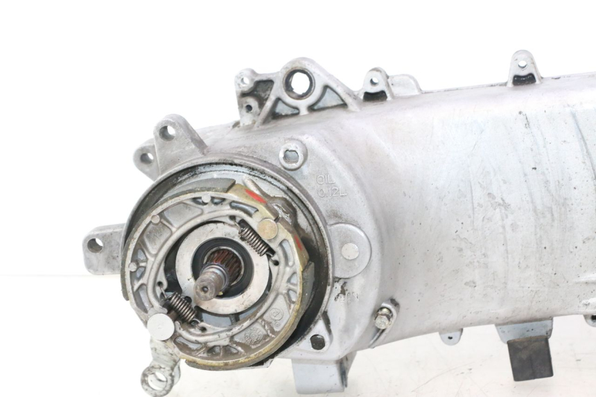 photo de ENGINE PEUGEOT KISBEE 2T 50 (2010 - 2017) - High-resolution close-up