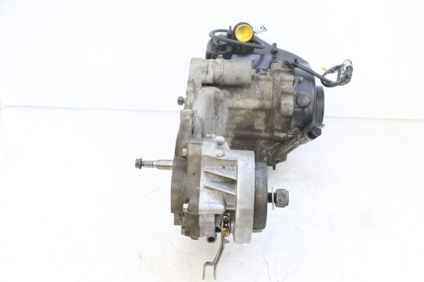 photo de ENGINE PEUGEOT KISBEE 4T 50 (2010 - 2017) - Surface and material condition