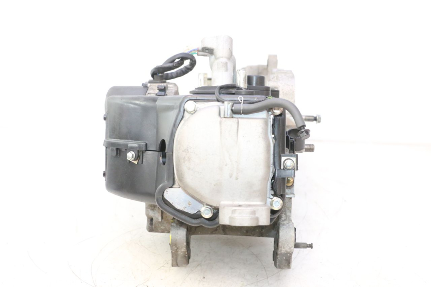 photo de ENGINE PEUGEOT KISBEE 4T 50 (2023 - 2026) - Additional view of the item