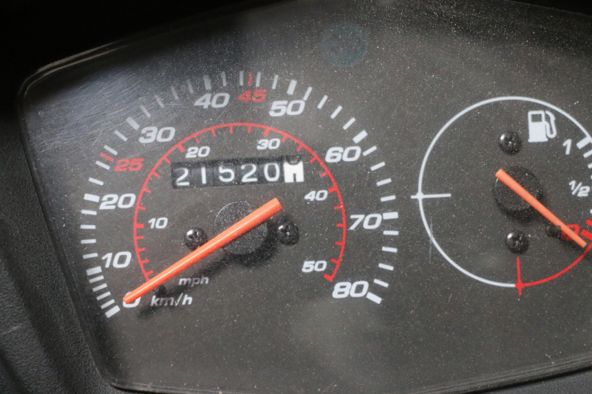 photo de ENGINE PEUGEOT KISBEE 4T 50 (2023 - 2026) - Zoom on usage condition