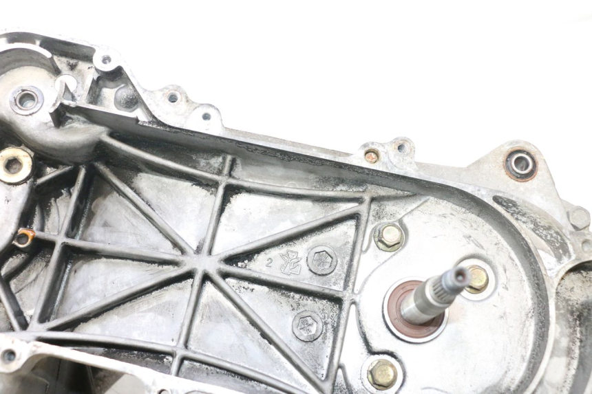 photo de ENGINE PEUGEOT KISBEE 4T 50 (2010 - 2017) - Focus on structure