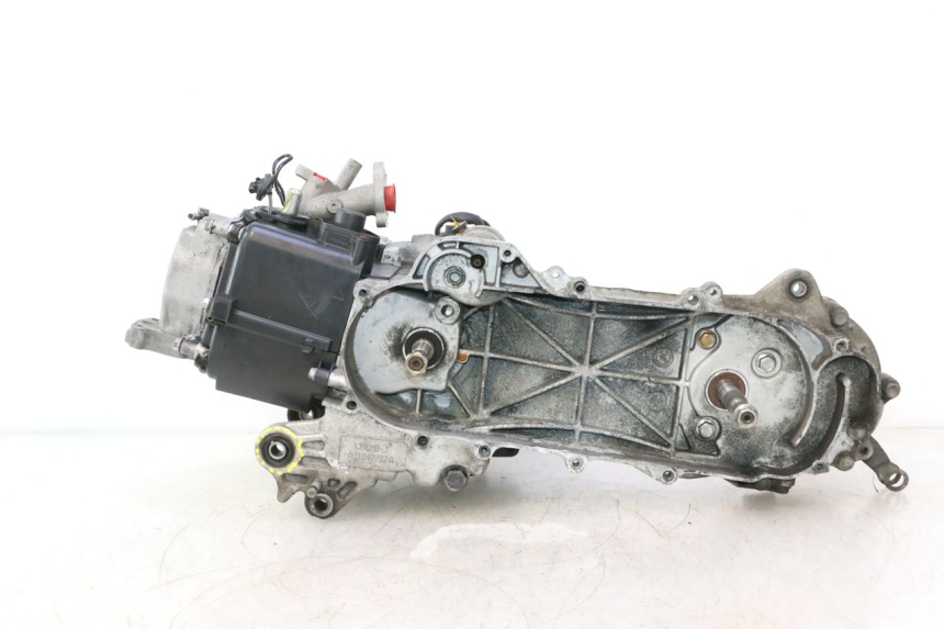 photo de ENGINE PEUGEOT KISBEE 4T 50 (2018 - 2022) - Main view