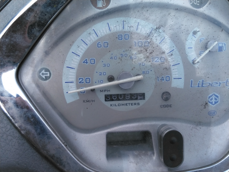 photo de ENGINE PIAGGIO LIBERTY 125 (1998 - 2008) - Component detail