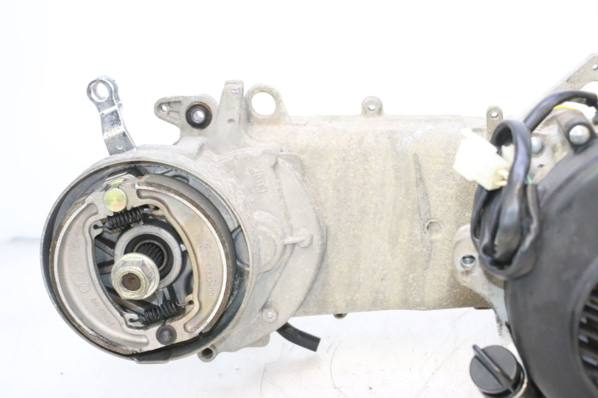 photo de ENGINE KEEWAY MATRIX RX9 125 (2006 - 2007) - Detailed visual inspection
