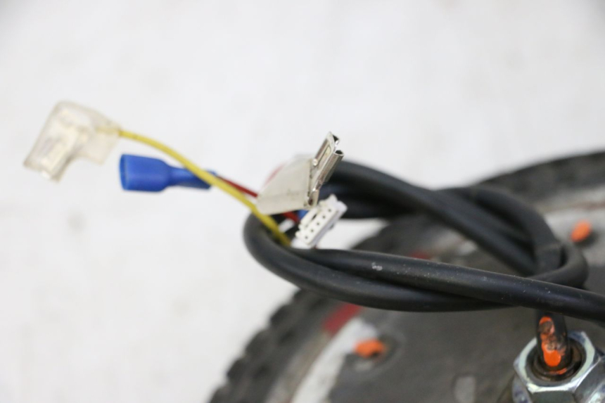 photo de ENGINE XIAOMI MI PRO 2 1 - Zoom on usage condition