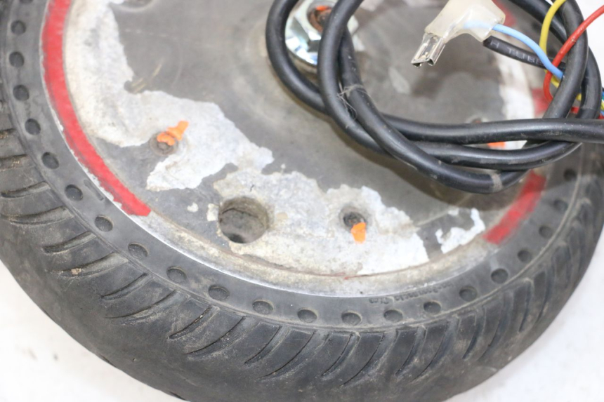 photo de ENGINE XIAOMI MI PRO 2 1 - Fixing points details