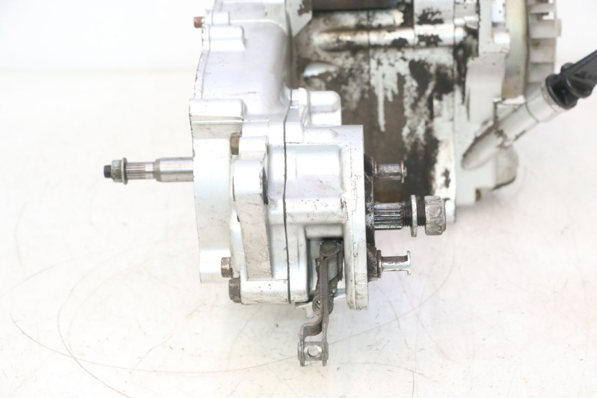 photo de ENGINE SYM MIO 50 (2005 - 2010) - Detailed visual inspection