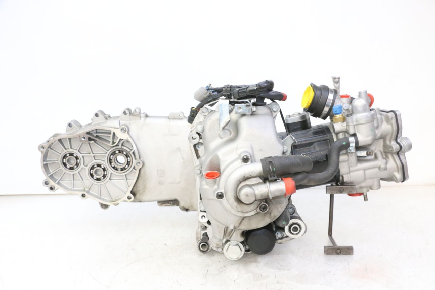 photo de ENGINE PIAGGIO MP3 HPE 310 (2024 - 2025) - Additional view of the item